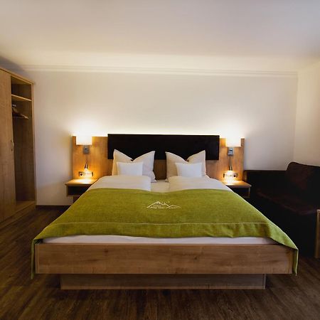 Hotel Alp Inn - Chiemgaukarte Inclusive 루폴딩 외부 사진