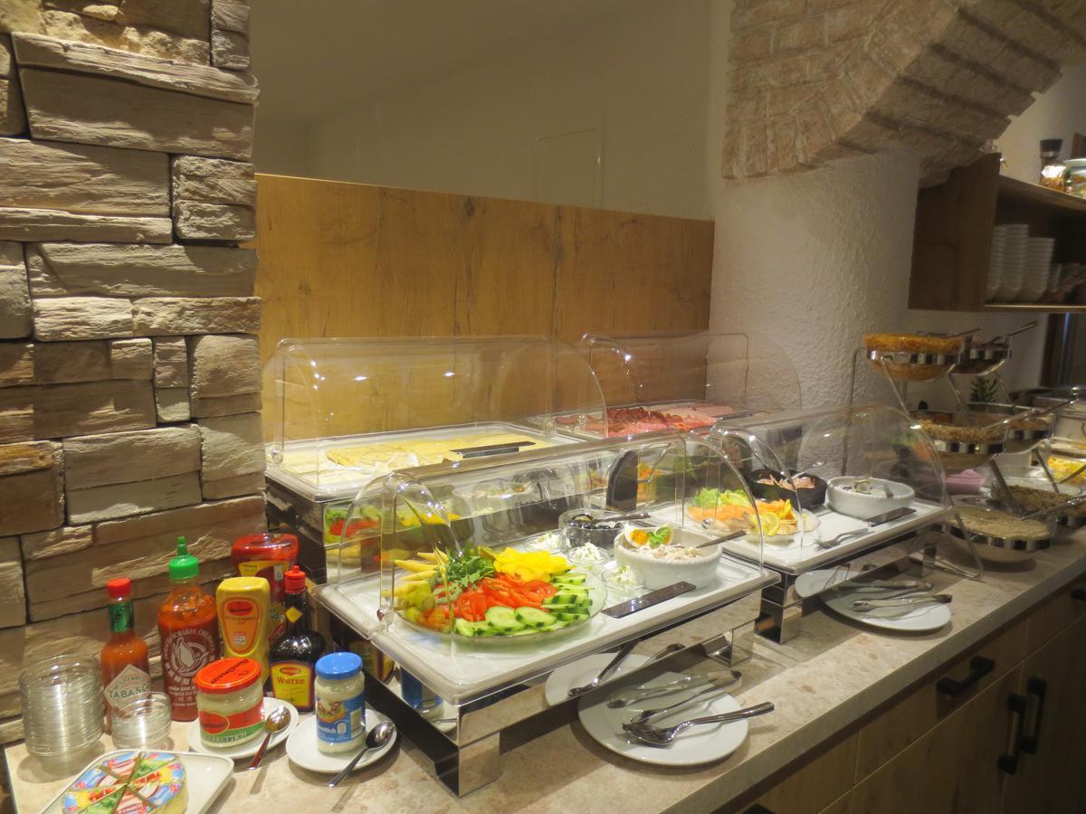 Hotel Alp Inn - Chiemgaukarte Inclusive 루폴딩 외부 사진