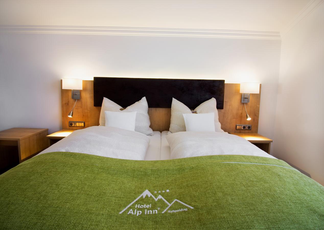 Hotel Alp Inn - Chiemgaukarte Inclusive 루폴딩 외부 사진