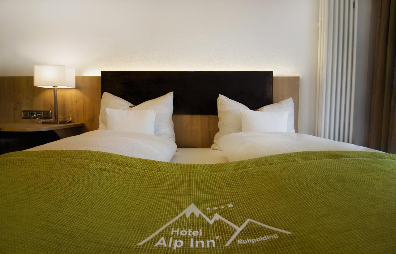 Hotel Alp Inn - Chiemgaukarte Inclusive 루폴딩 외부 사진