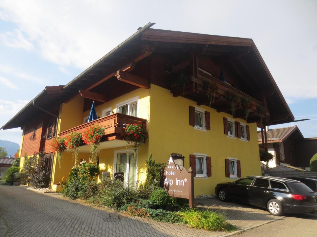 Hotel Alp Inn - Chiemgaukarte Inclusive 루폴딩 외부 사진